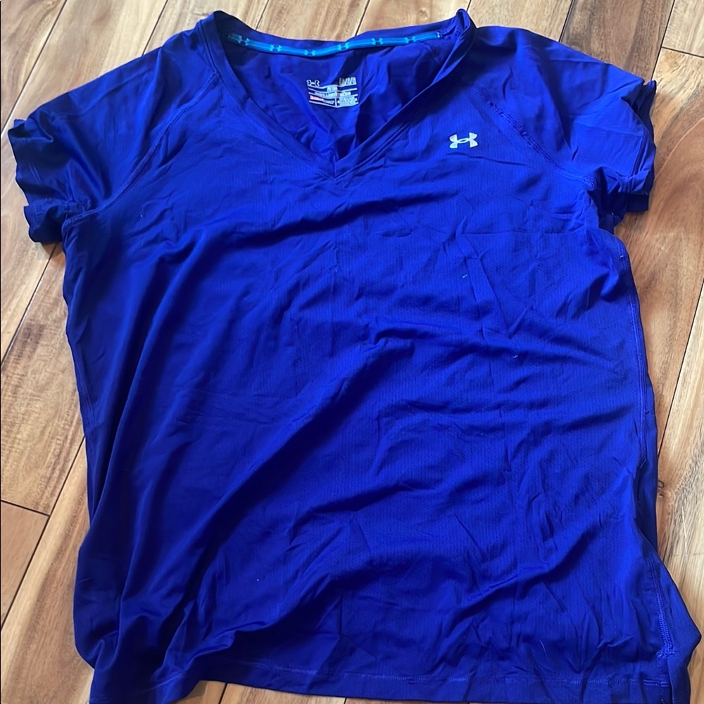 Under Armour Women's Blue Short Sleeve Tee